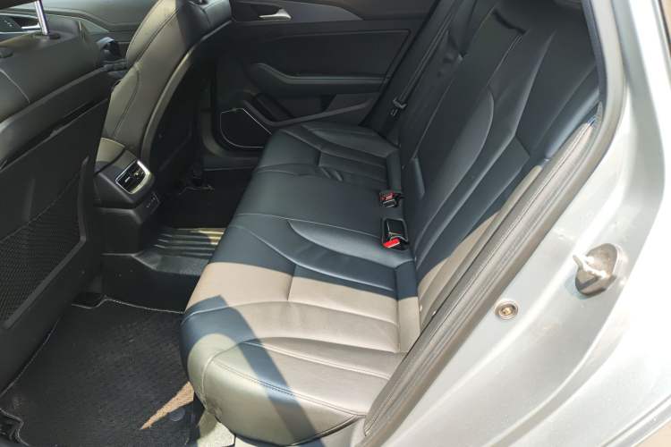 Used Hongqi H5 2020 1.5T DCT Flagship Edition Left Rear Seat