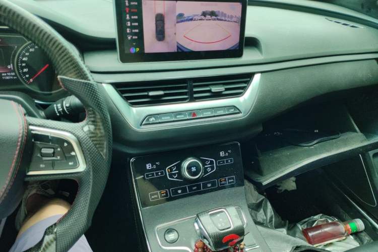 Used Hongqi H5 2020 1.5T DCT Flagship Edition Audio And AC Panel