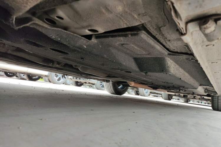 Used Hongqi H5 2020 1.5T DCT Flagship Edition Chassis Front Left