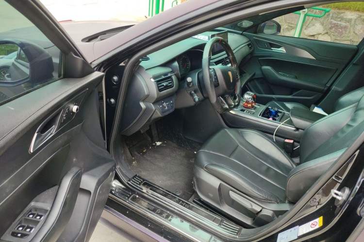 Used Hongqi H5 2020 1.5T DCT Flagship Edition Driver Seat