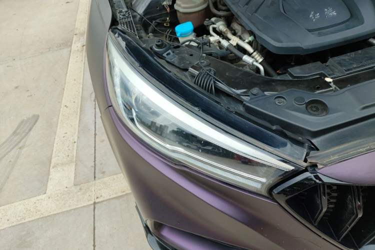Used Hongqi H5 2020 1.5T DCT Flagship Edition Right Front Headlight