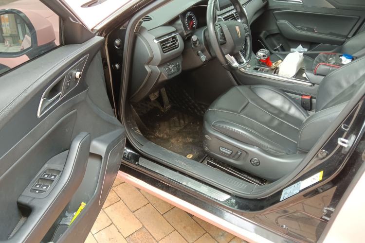 Used Hongqi H5 2020 1.5T DCT Flagship Edition Driver Seat