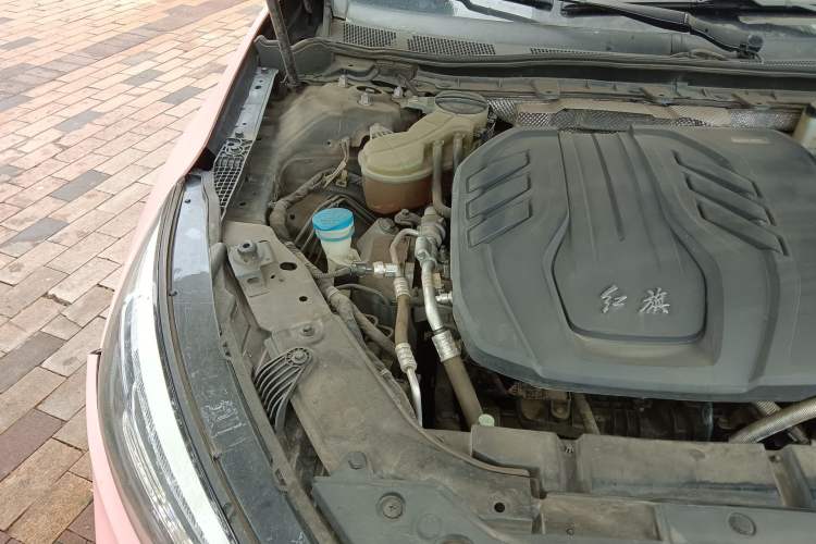 Used Hongqi H5 2020 1.5T DCT Flagship Edition Engine Bay Right