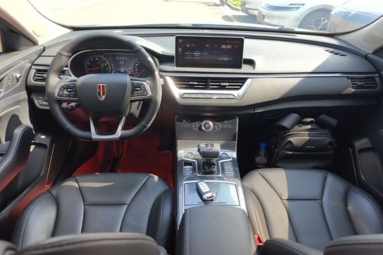 Used Hongqi H5 2020 1.5T DCT Flagship Edition Center Console