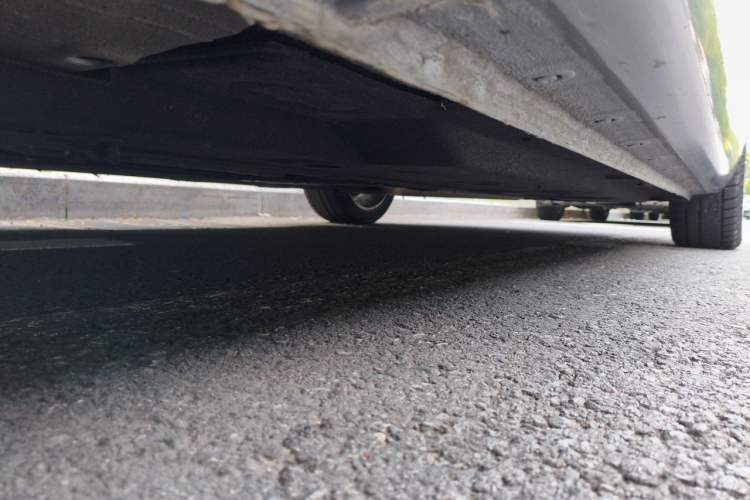 Used Hongqi H5 2020 1.8T Automatic ZhiLian QiYun Edition Chassis Front Left