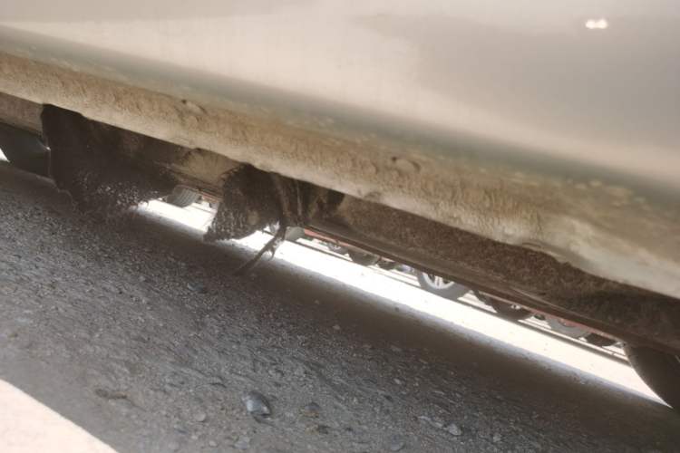 Used Hongqi H5 2020 1.8T Automatic ZhiLian QiYun Edition Chassis Rear Left