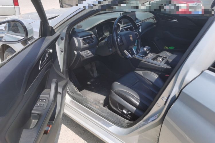Used Hongqi H5 2020 1.8T Automatic ZhiLian QiYun Edition Driver Seat