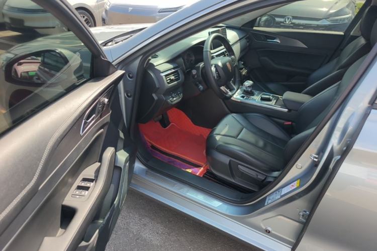 Used Hongqi H5 2020 1.5T DCT Flagship Edition Driver Seat