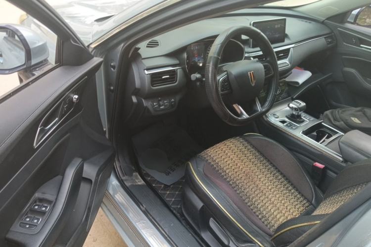 Used Hongqi H5 2020 1.5T DCT Flagship Edition Driver Seat