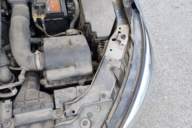 Used Hongqi H5 2020 1.8T Automatic ZhiLian QiYun Edition Engine Bay Left