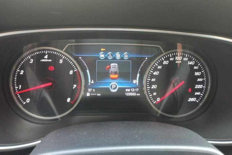 Used Hongqi H5 2020 1.5T DCT Flagship Edition Instrument Cluster