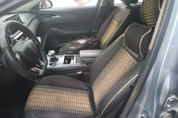 Used Hongqi H5 2020 1.5T DCT Flagship Edition Left Front Seat