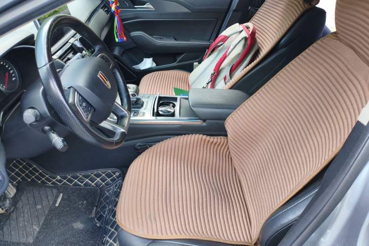 Used Hongqi H5 2020 1.8T Automatic ZhiLian QiYun Edition Left Front Seat