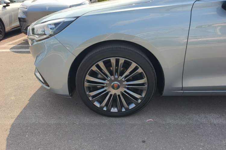 Used Hongqi H5 2020 1.5T DCT Flagship Edition Left Front Wheel Hub