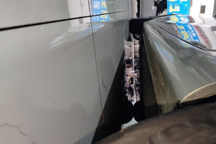 Used Hongqi H5 2020 1.5T DCT Flagship Edition Left Side Sill
