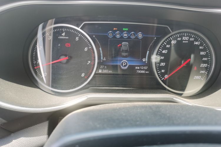Used Hongqi H5 2020 1.8T Automatic ZhiLian QiYun Edition Odometer Close Up