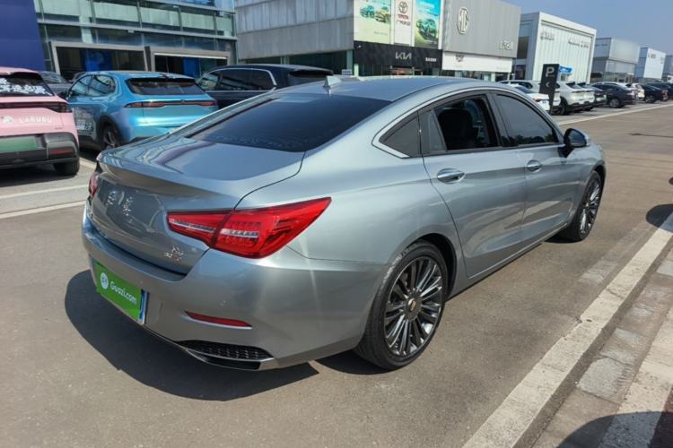 Used Hongqi H5 2020 1.5T DCT Flagship Edition Rear Right 45 Deg