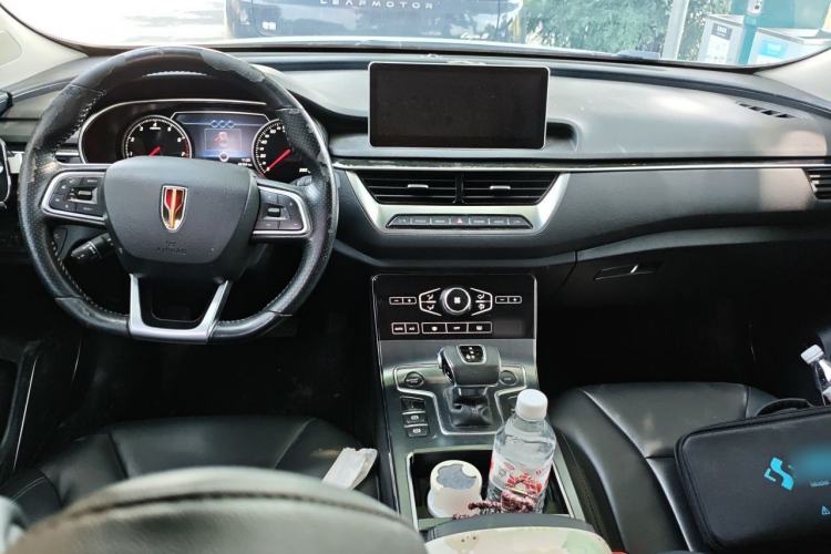 Used Hongqi H5 2020 1.5T DCT Flagship Edition Center Console