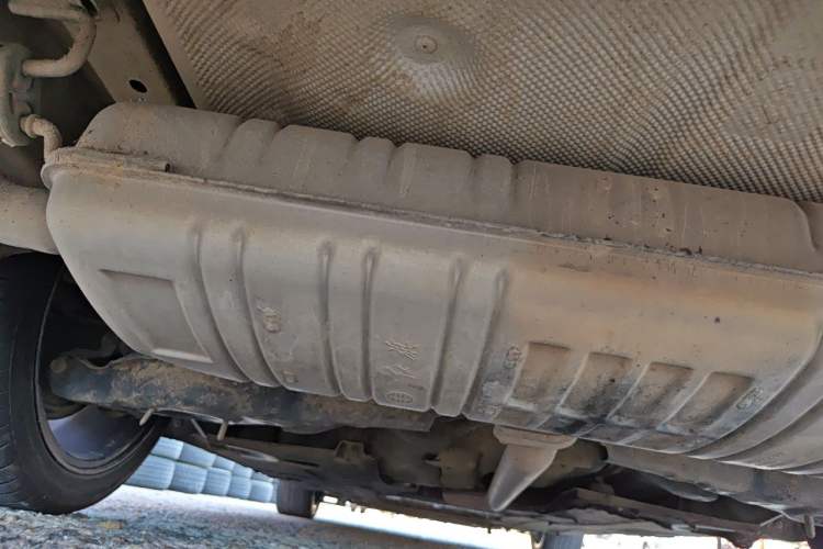 Used Hongqi H5 2020 1.8T Automatic ZhiLian QiYun Edition Chassis Rear