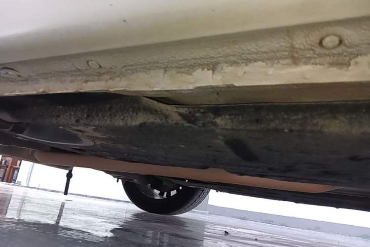 Used Hongqi H5 2020 1.5T DCT Flagship Edition Chassis Rear Right