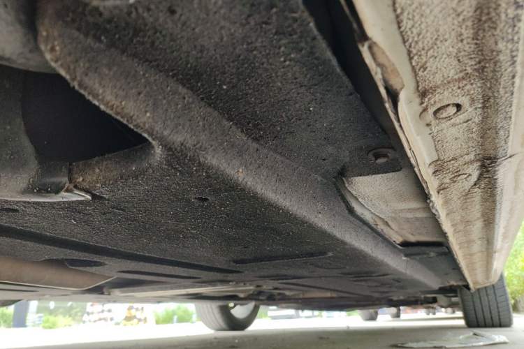 Used Hongqi H5 2020 1.5T DCT Flagship Edition Chassis Rear Right