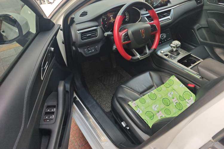 Used Hongqi H5 2020 1.8T Automatic ZhiLian QiYun Edition Driver Seat