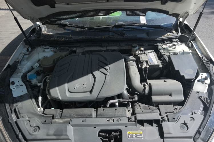 Used Hongqi H5 2020 1.8T Automatic Smart Connect Flagship Edition Engine Bay