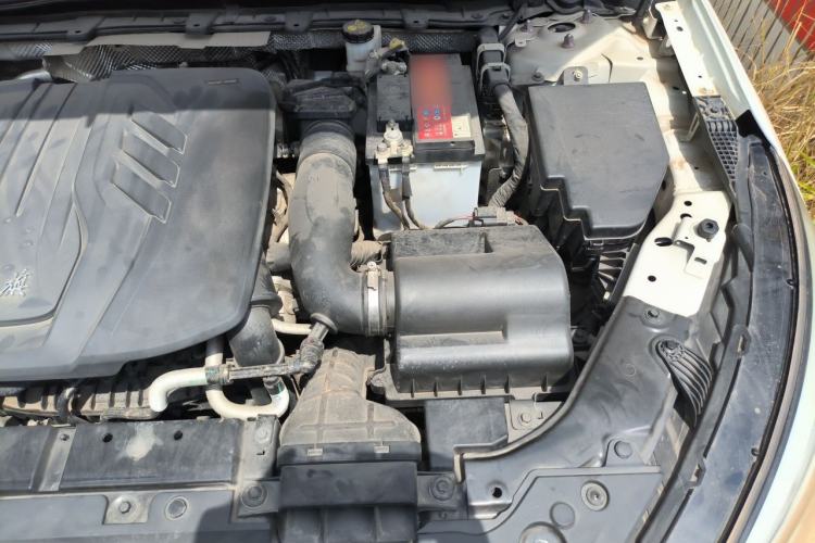 Used Hongqi H5 2020 1.8T Automatic Smart Connect Flagship Edition Engine Bay Left