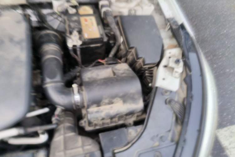 Used Hongqi H5 2020 1.5T DCT Flagship Edition Engine Bay Left
