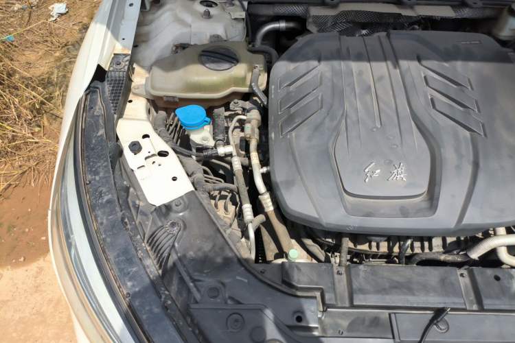 Used Hongqi H5 2020 1.8T Automatic Smart Connect Flagship Edition Engine Bay Right