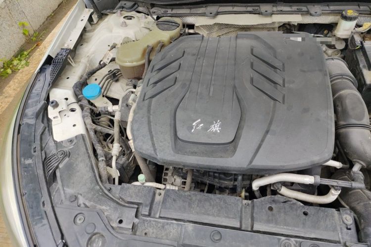 Used Hongqi H5 2020 1.5T DCT Flagship Edition Engine Bay Right