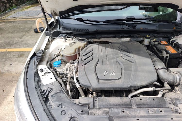Used Hongqi H5 2020 1.5T DCT Flagship Edition Engine Bay Right