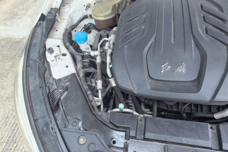 Used Hongqi H5 2020 1.8T Automatic Smart Connect Flagship Edition Engine Bay Right