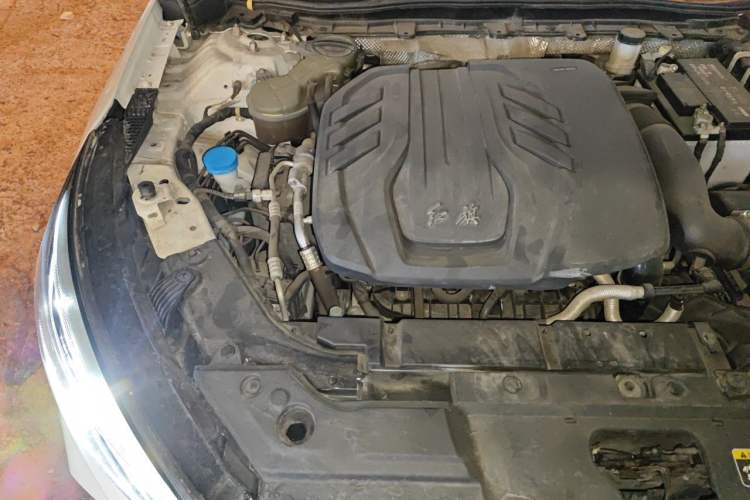 Used Hongqi H5 2020 1.8T Automatic Smart Connect Flagship Edition Engine Bay Right