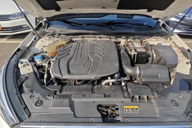Used Hongqi H5 2020 1.8T Automatic Smart Connect Flagship Edition Engine Bay