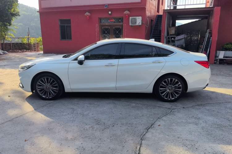 Used Hongqi H5 2020 1.5T DCT Flagship Edition Exterior 1