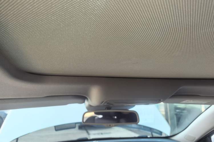 Used Hongqi H5 2020 1.8T Automatic Smart Connect Flagship Edition Headliner
