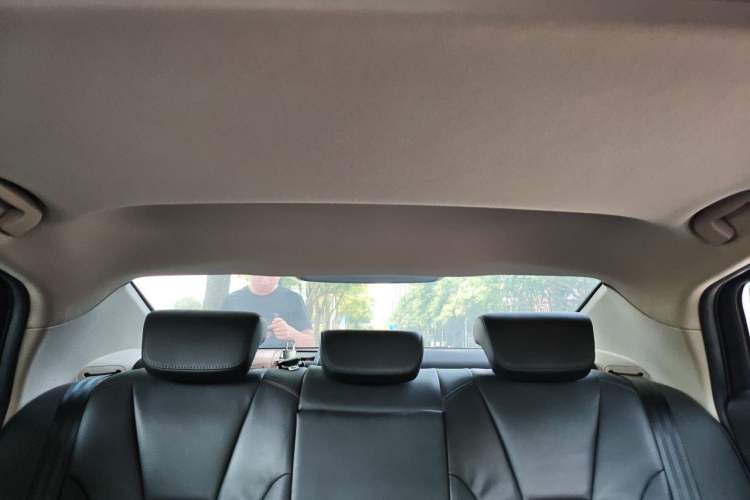 Used Hongqi H5 2020 1.5T DCT Flagship Edition Headliner