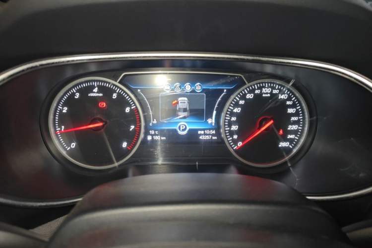 Used Hongqi H5 2020 1.5T DCT Flagship Edition Instrument Cluster