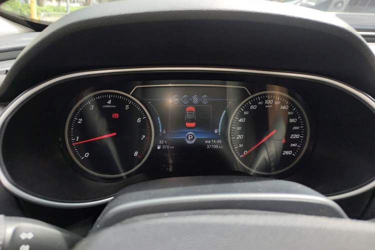 Used Hongqi H5 2020 1.5T DCT Flagship Edition Instrument Cluster