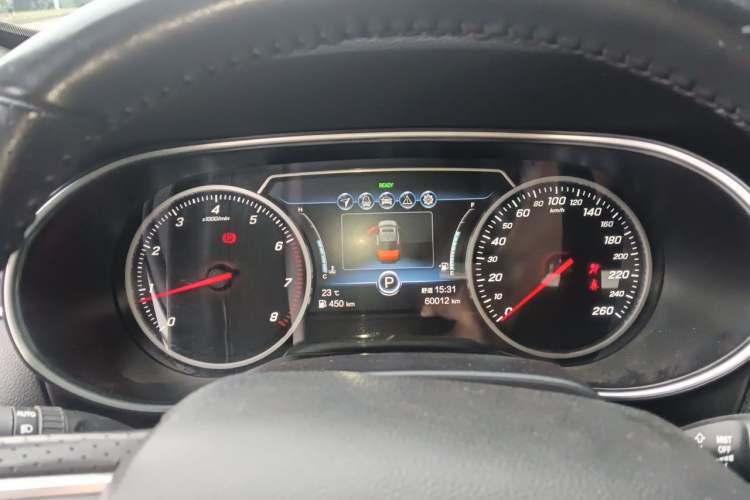 Used Hongqi H5 2020 1.8T Automatic Smart Connect Flagship Edition Instrument Cluster