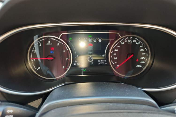 Used Hongqi H5 2020 1.8T Automatic ZhiLian QiYun Edition Instrument Cluster