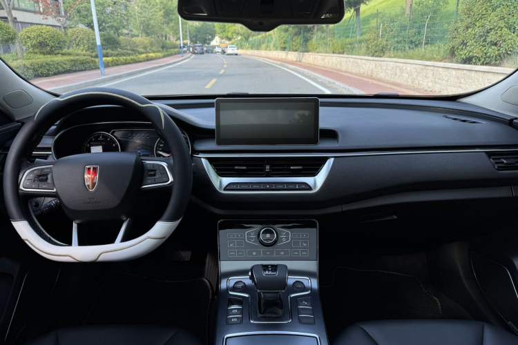 Used Hongqi H5 2020 1.8T Automatic Smart Connect Flagship Edition Interior 2