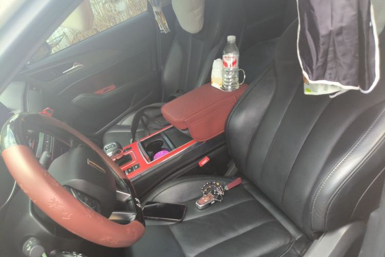 Used Hongqi H5 2020 1.8T Automatic Smart Connect Flagship Edition Left Front Seat