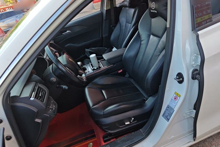 Used Hongqi H5 2020 1.8T Automatic ZhiLian QiYun Edition Left Front Seat