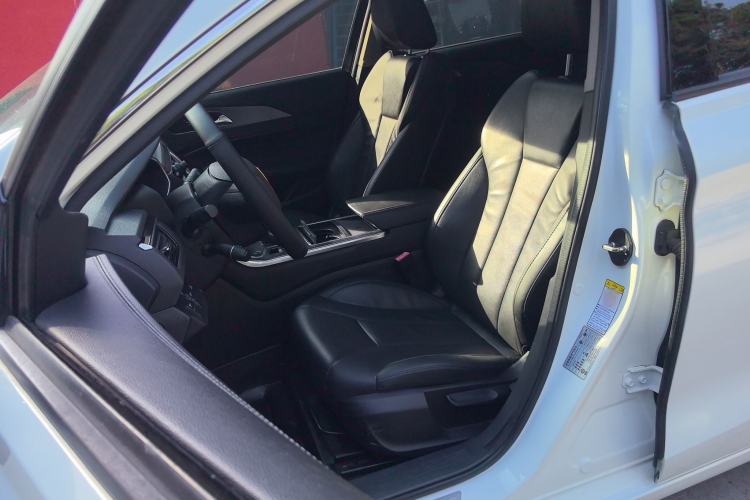 Used Hongqi H5 2020 1.5T DCT Flagship Edition Left Front Seat