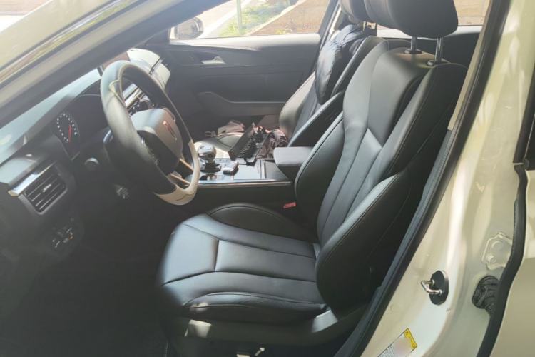Used Hongqi H5 2020 1.8T Automatic Smart Connect Flagship Edition Left Front Seat