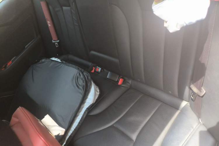 Used Hongqi H5 2020 1.8T Automatic Smart Connect Flagship Edition Left Rear Seat