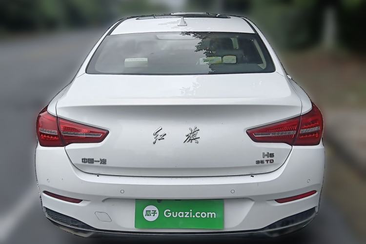 Used Hongqi H5 2020 1.8T Automatic Smart Connect Flagship Edition Rear