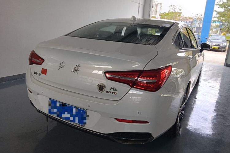 Used Hongqi H5 2020 1.5T DCT Flagship Edition Rear Right 45 Deg